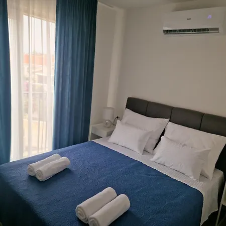 Adria-vir Appartement Vir