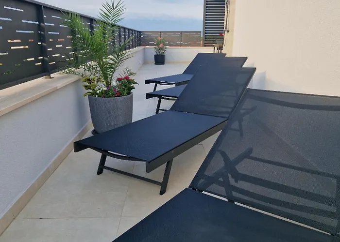 Adria-vir Appartement